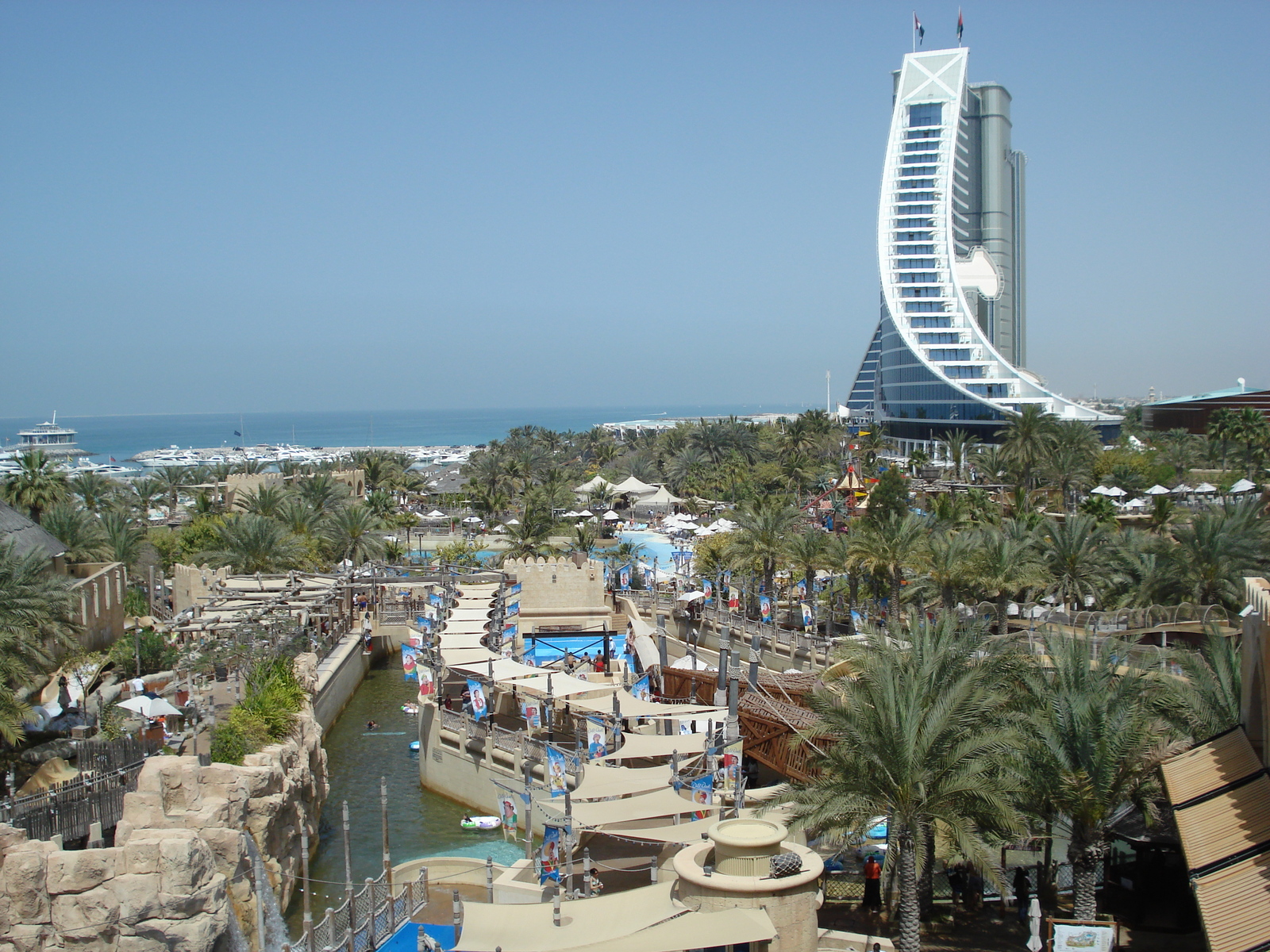照片 阿联酋(United Arab Emirates) 迪拜(Dubai) 狂野干河水上乐园(Wild Wadi) 2007-03 24
