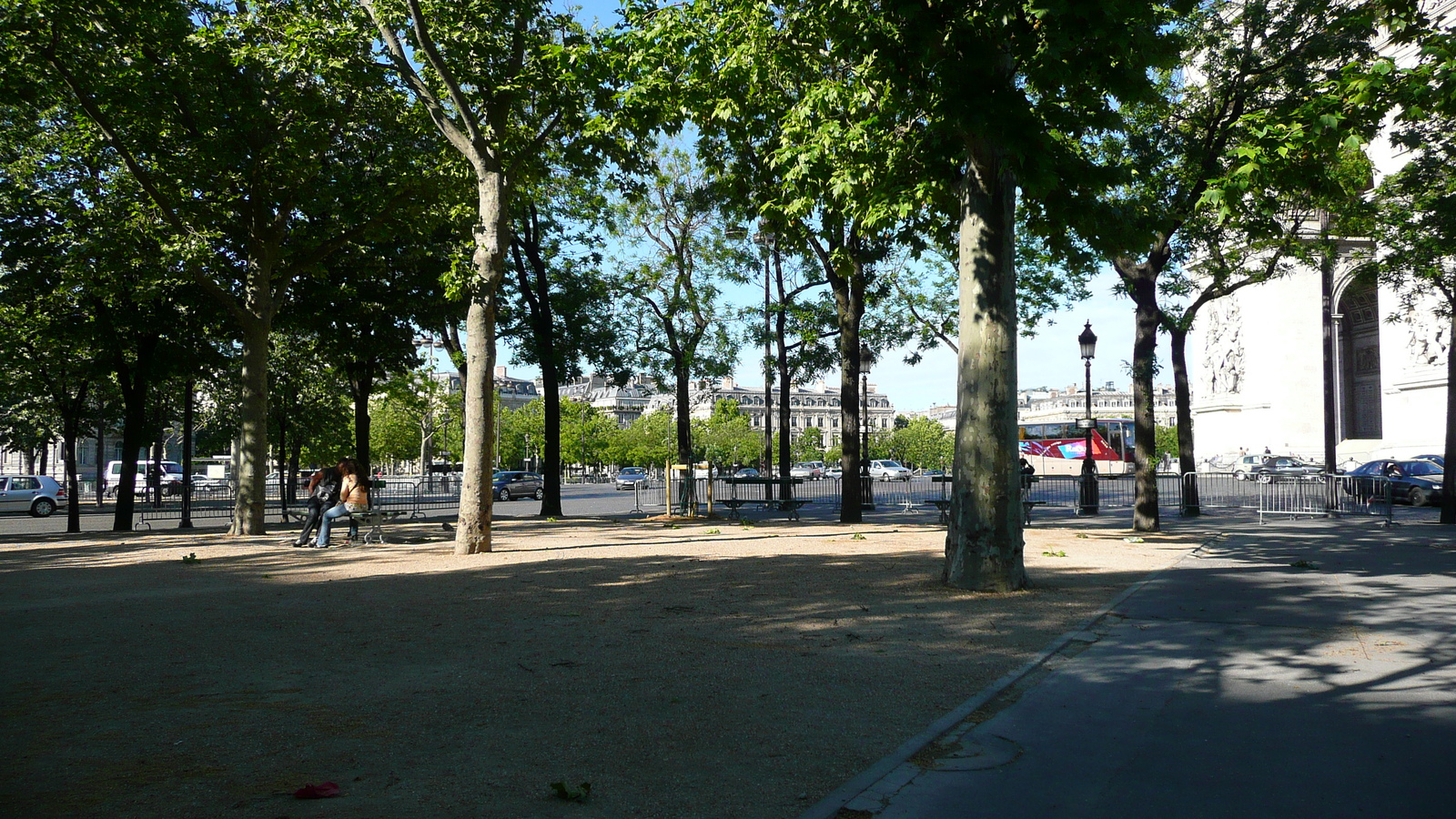 照片 法国(France) 巴黎(Paris) 星形广场和凯旋门(Etoile and Arc de Triomphe) 2007-05 90