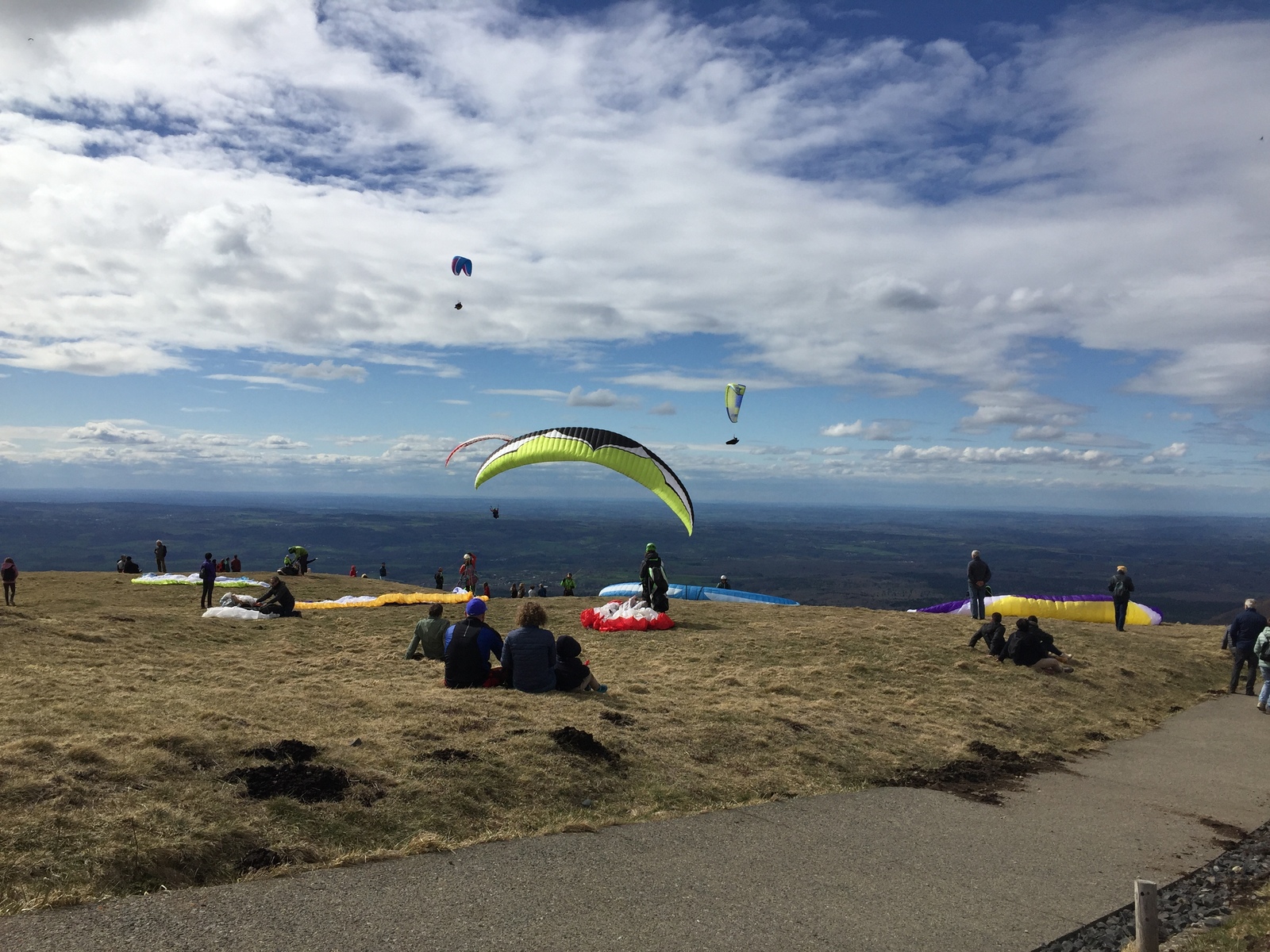 照片 法国(France) 多姆山(Puy de Dome) 2018-04 22