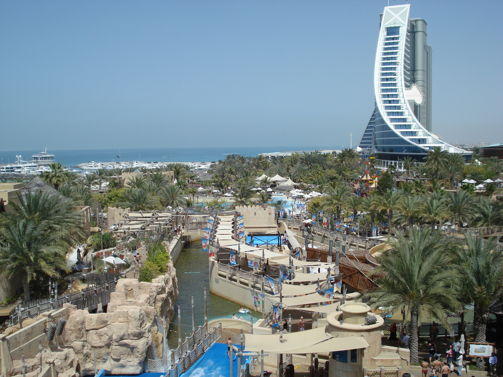 照片 阿联酋(United Arab Emirates) 迪拜(Dubai) 狂野干河水上乐园(Wild Wadi) 2007-03 23