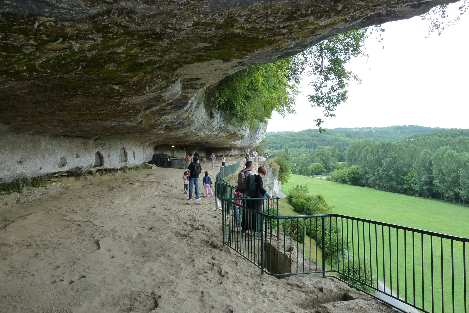 照片 法国(France) 圣克里斯托夫岩(La Roque St Christophe) 2010-08 21