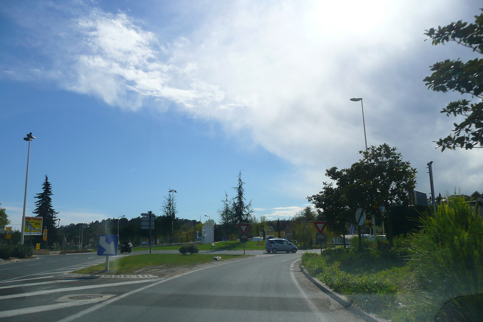 照片 法国(France) 蔚蓝海岸(French Riviera) 旺斯至卡涅公路(Vence to Cagnes road) 2008-03 56