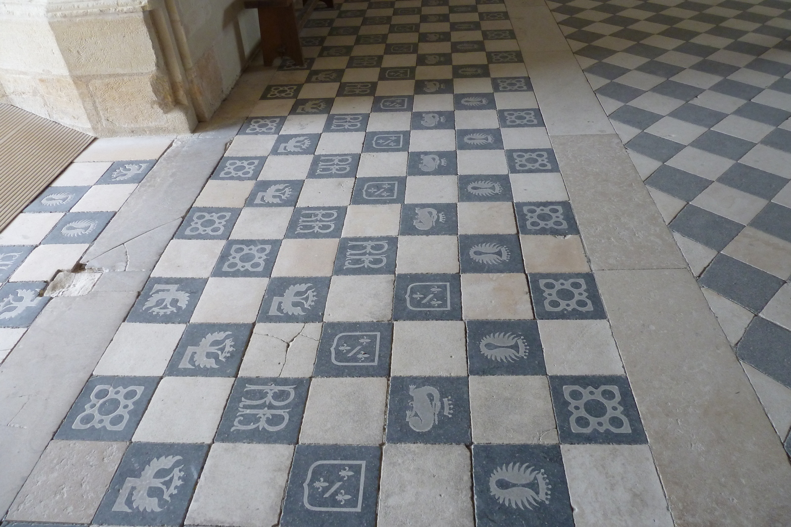 照片 法国(France) 丰特夫罗(Fontevraud) 2011-05 89