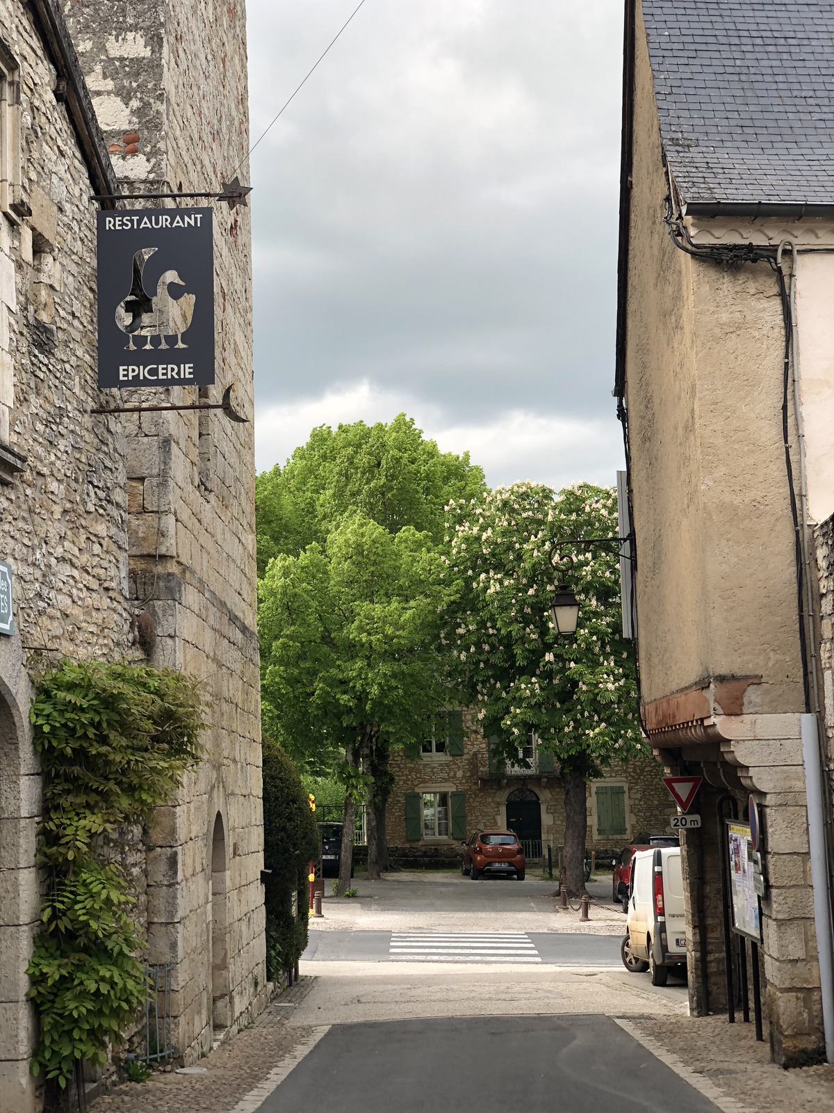 照片 法国(France) 马特尔(Martel) 2018-04 29