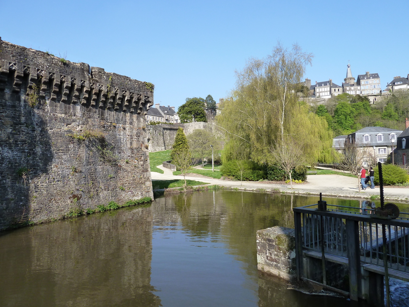 照片 法国(France) 富热尔(Fougeres) 2010-04 140