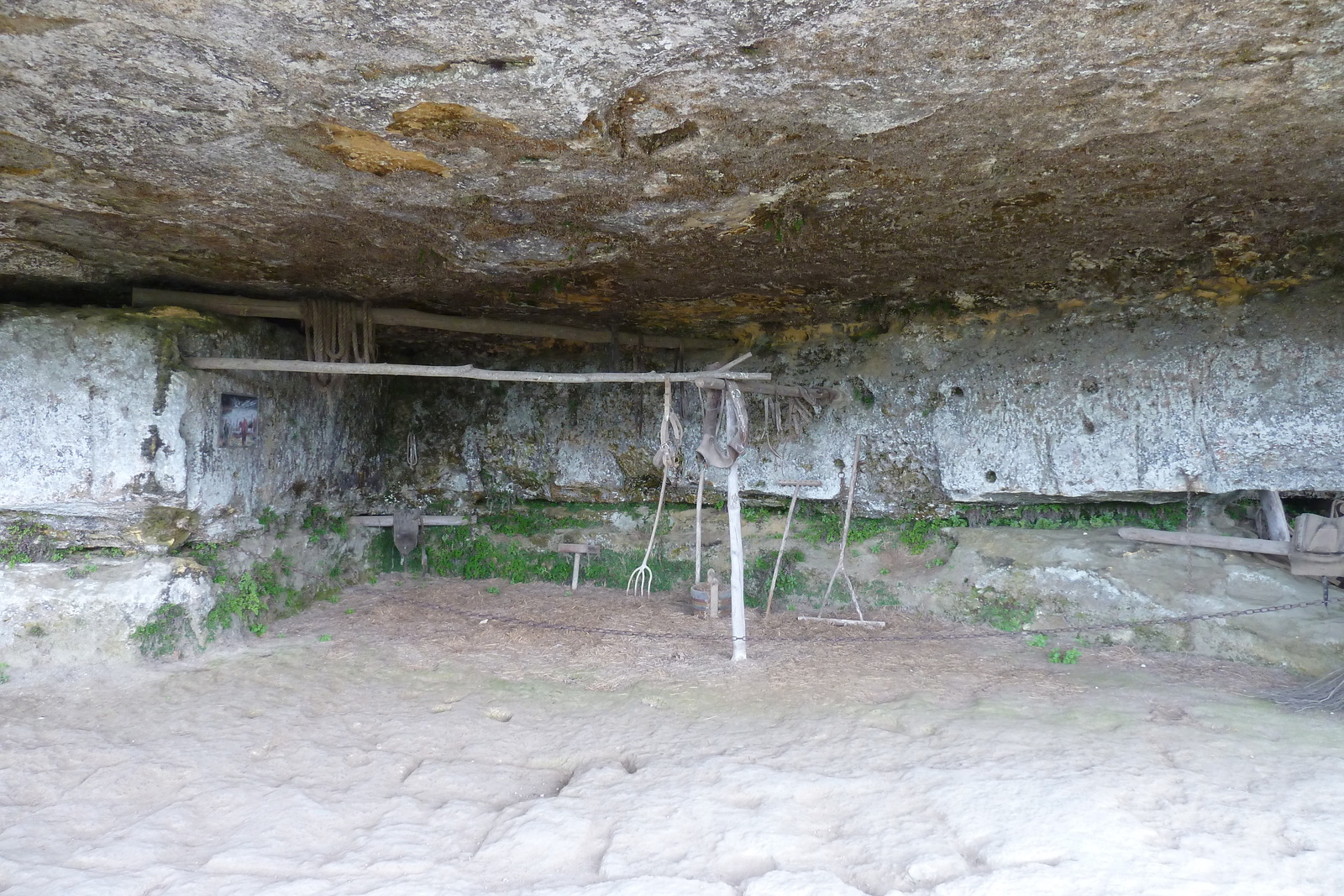 照片 法国(France) 圣克里斯托夫岩(La Roque St Christophe) 2010-08 26