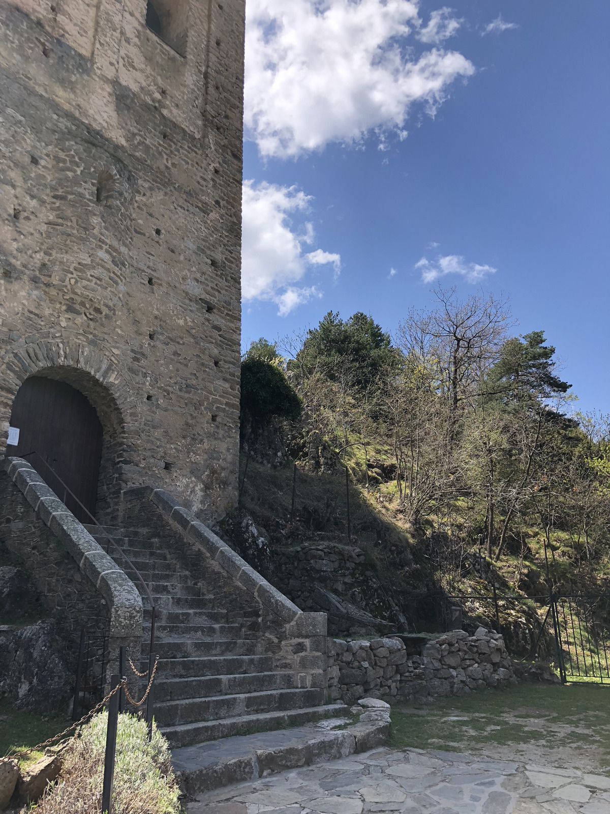 照片 法国(France) 卡尼古圣马丁修道院(Abbaye Saint Martin du Canigou) 2018-04 1