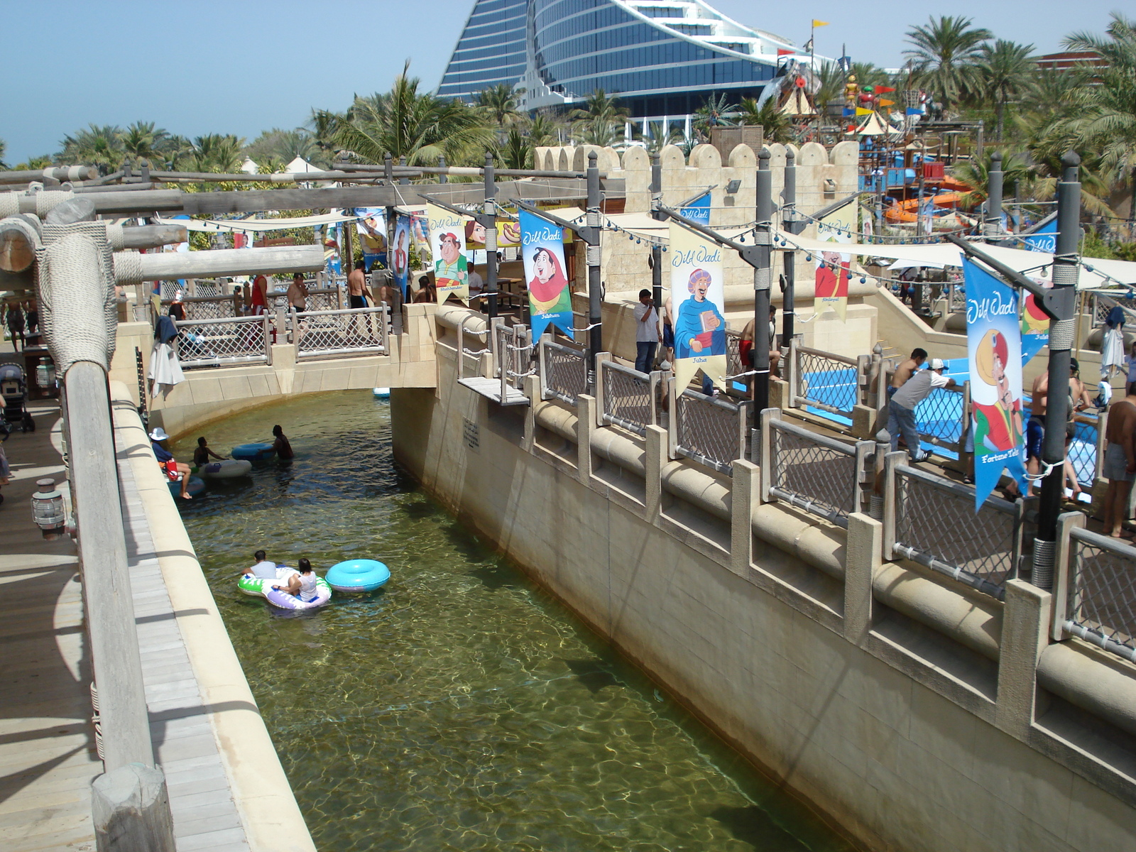 照片 阿联酋(United Arab Emirates) 迪拜(Dubai) 狂野干河水上乐园(Wild Wadi) 2007-03 130