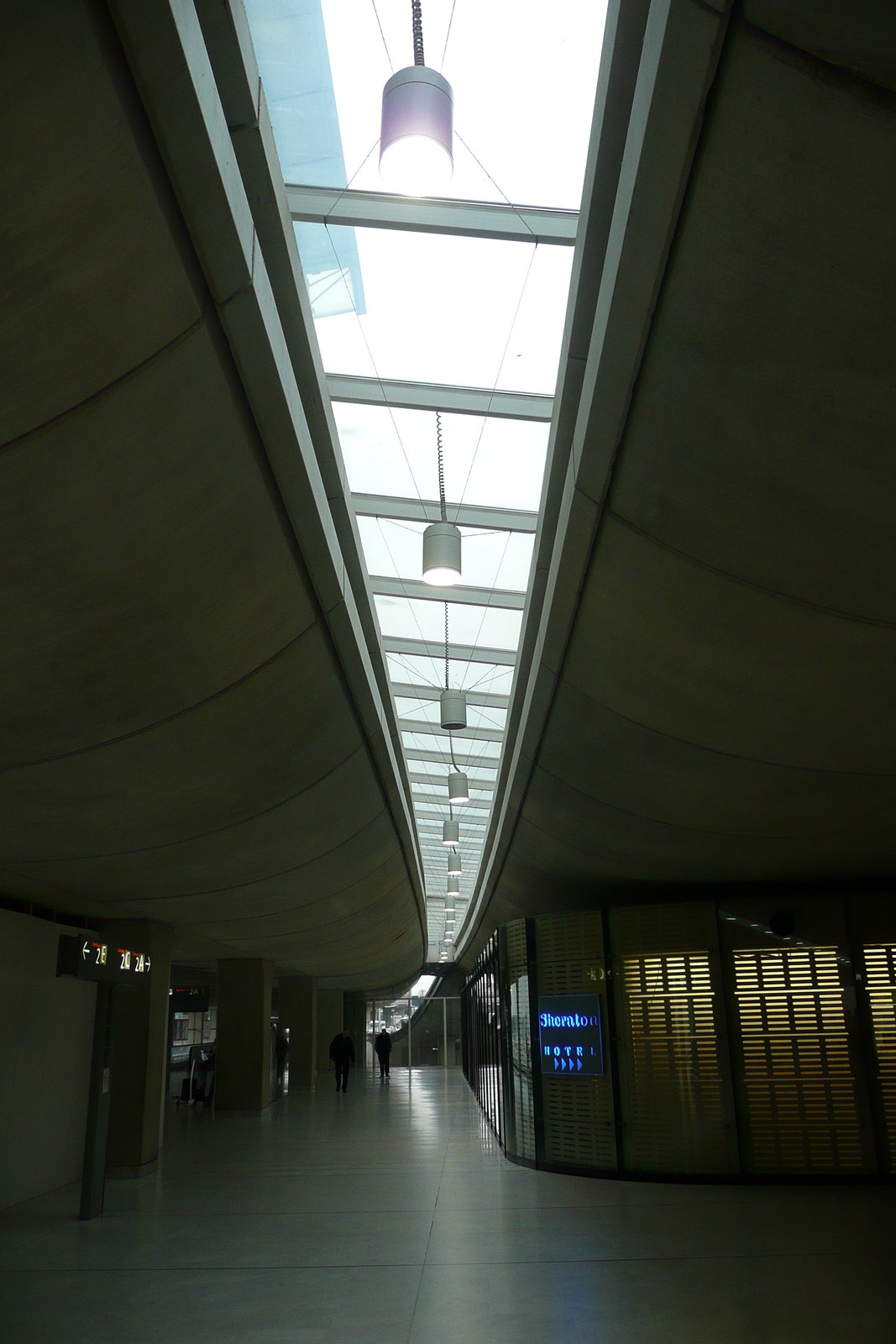 照片 法国(France) 巴黎戴高乐机场(Paris Charles de Gaulle Airport) 2007-11 4