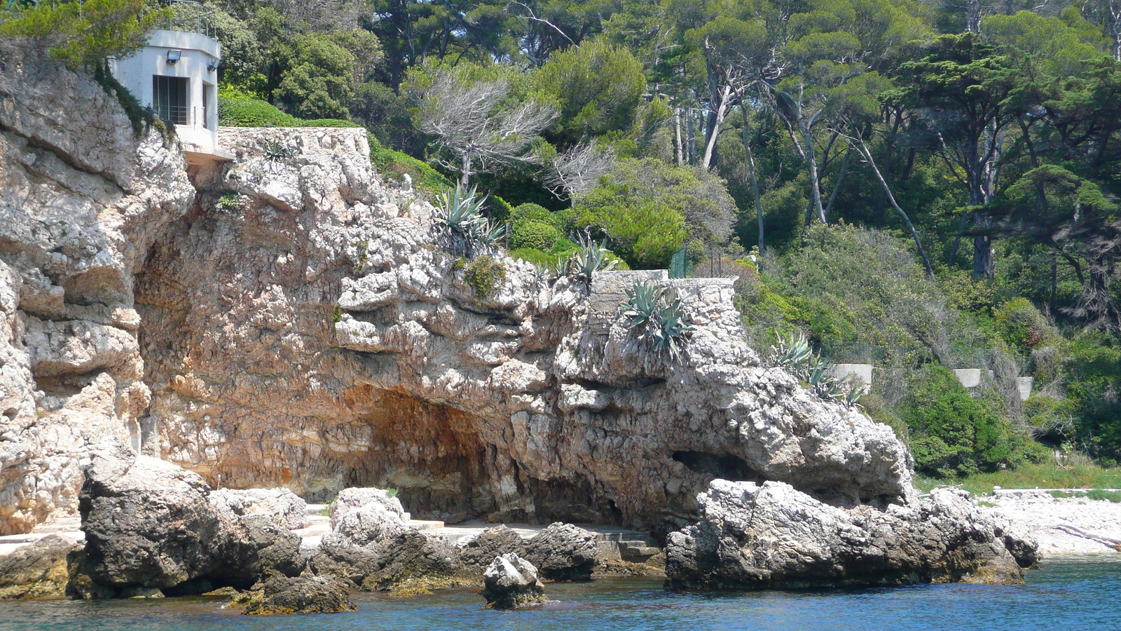照片 法国(France) 昂蒂布角(Cap d'Antibes) 假银湾(Anse de l'Argent Faux) 2007-07 26