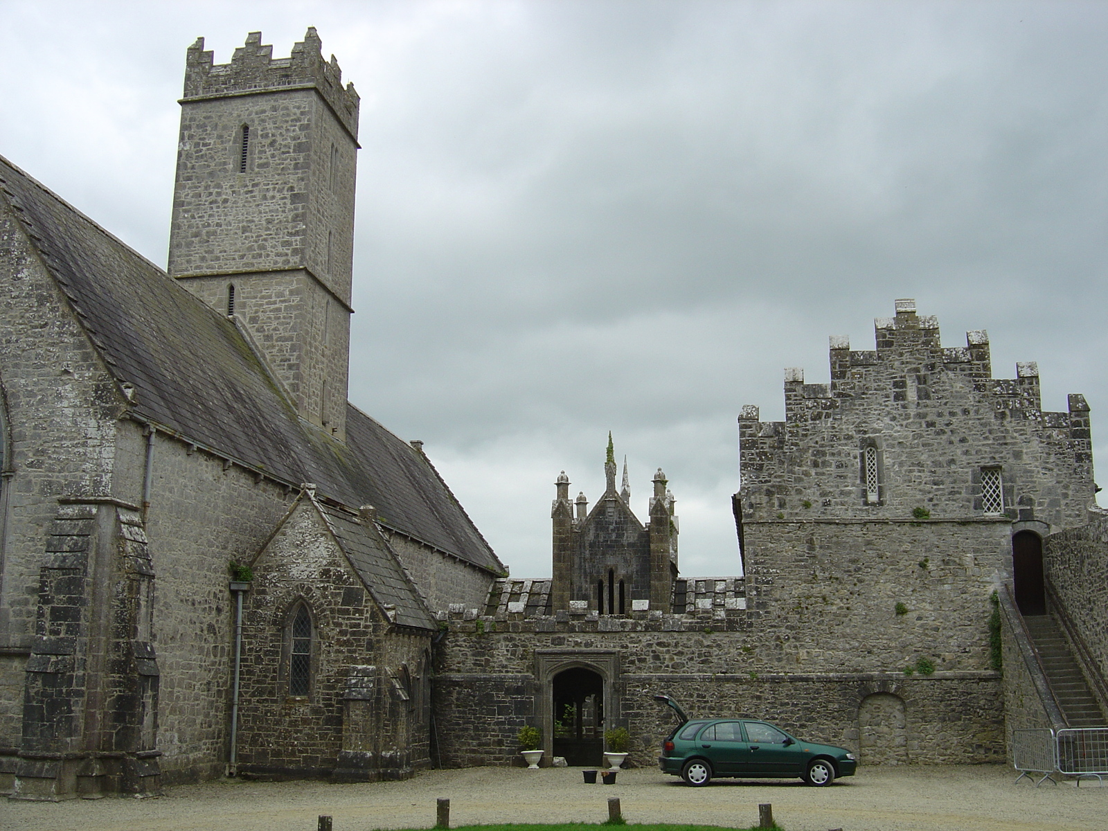 照片 爱尔兰(Ireland) 利默里克郡(Limerick County) 阿代尔(Adare) 2004-05 20