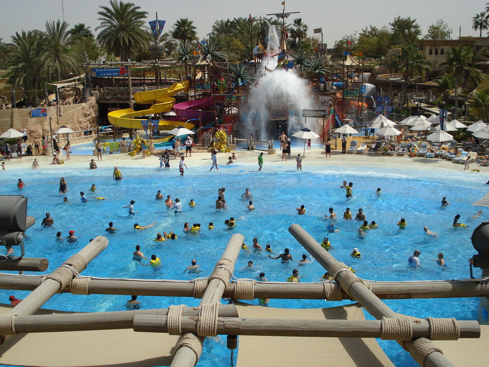 照片 阿联酋(United Arab Emirates) 迪拜(Dubai) 狂野干河水上乐园(Wild Wadi) 2007-03 143