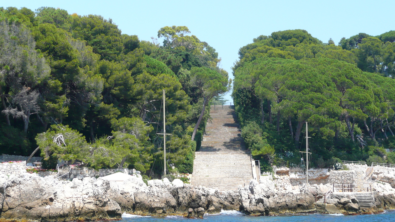 照片 法国(France) 昂蒂布角(Cap d'Antibes) 假银湾(Anse de l'Argent Faux) 2007-07 6