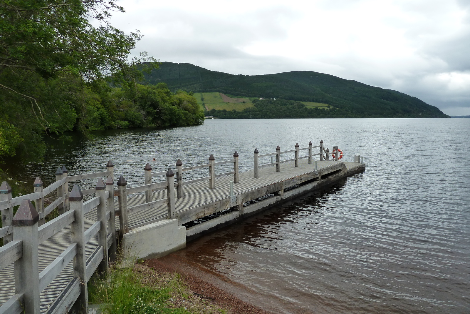 照片 英国(United Kingdom) 苏格兰(Scotland) 厄克特城堡（尼斯湖）(Urquhart Castle (Loch Ness)) 2011-07 24