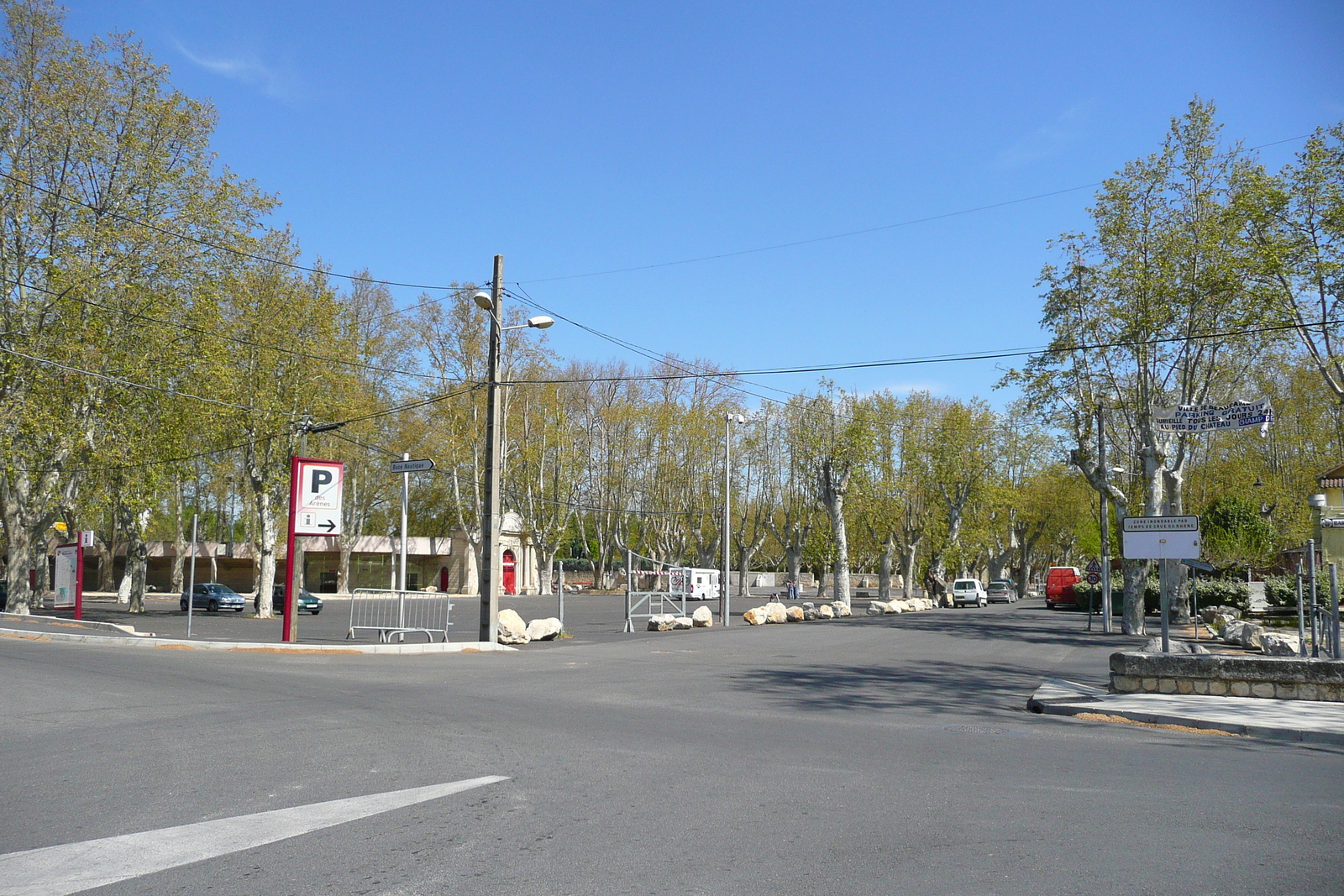照片 法国(France) 博凯尔(Beaucaire) 2008-04 33