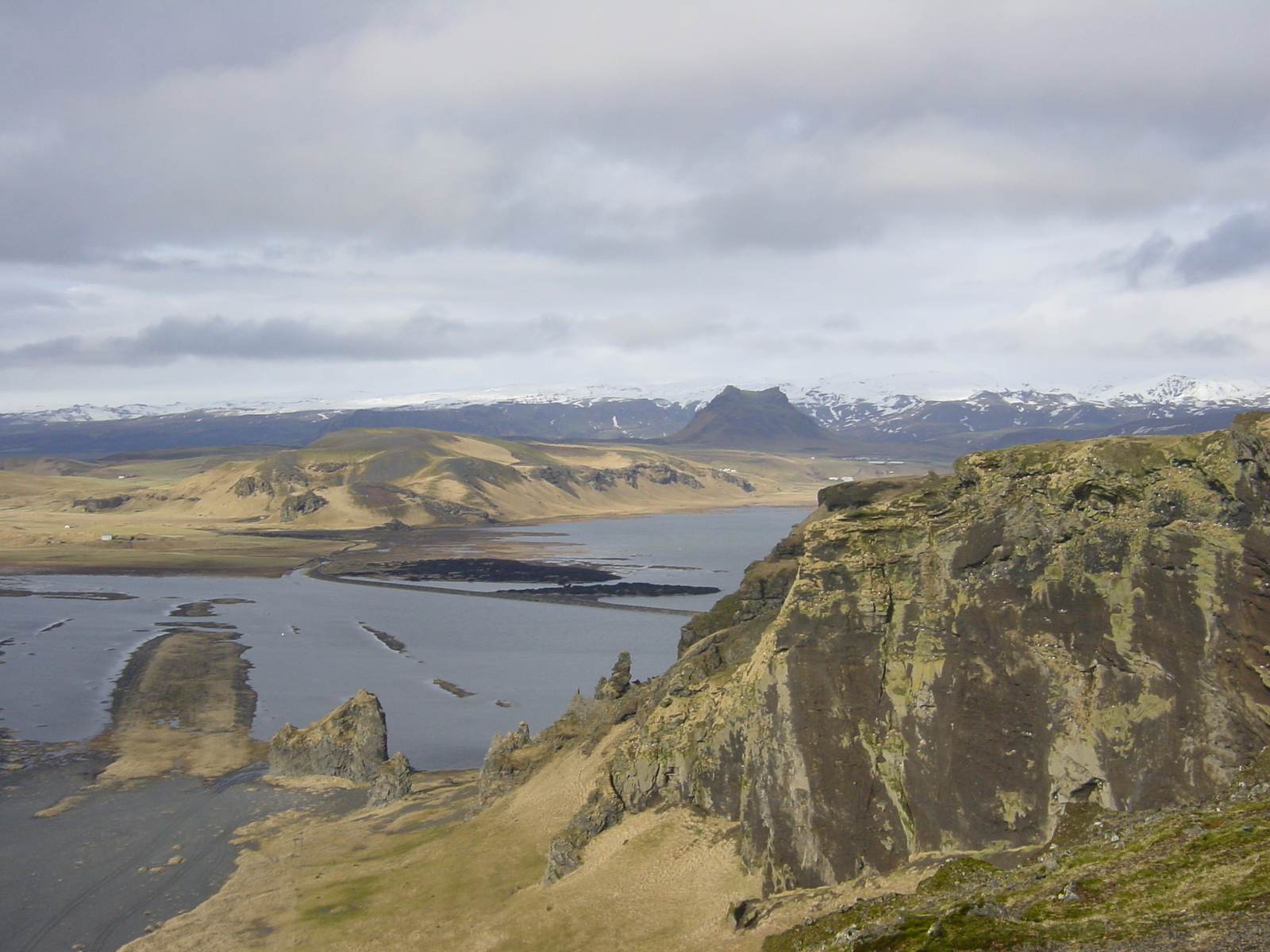 照片 冰岛(Iceland) 迪霍拉伊(Dyrholaey) 2003-03 3