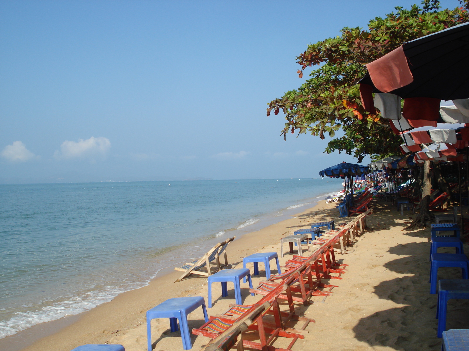 照片 泰国(Thailand) 芭提雅(Pattaya) 东潭海滩(Dongtan beach) 2008-01 25