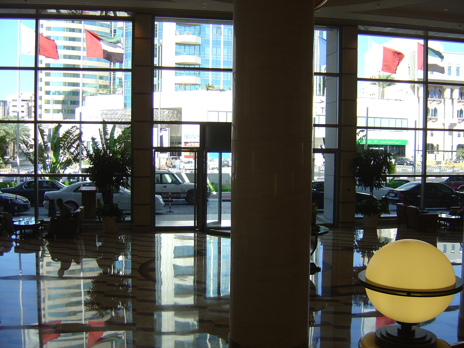 照片 阿联酋(United Arab Emirates) 迪拜(Dubai) 迪拜河喜来登酒店(Sheraton Dubai Creek Hotel) 2005-03 26
