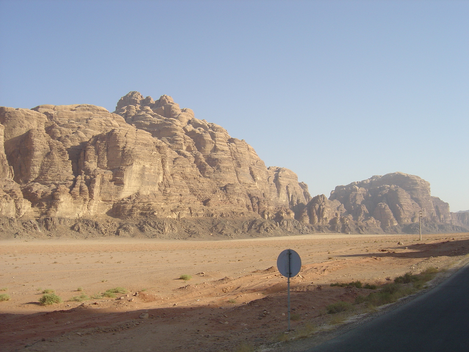 照片 约旦(Jordan) 瓦迪拉姆沙漠(Wadi Rum Desert) 2004-10 69