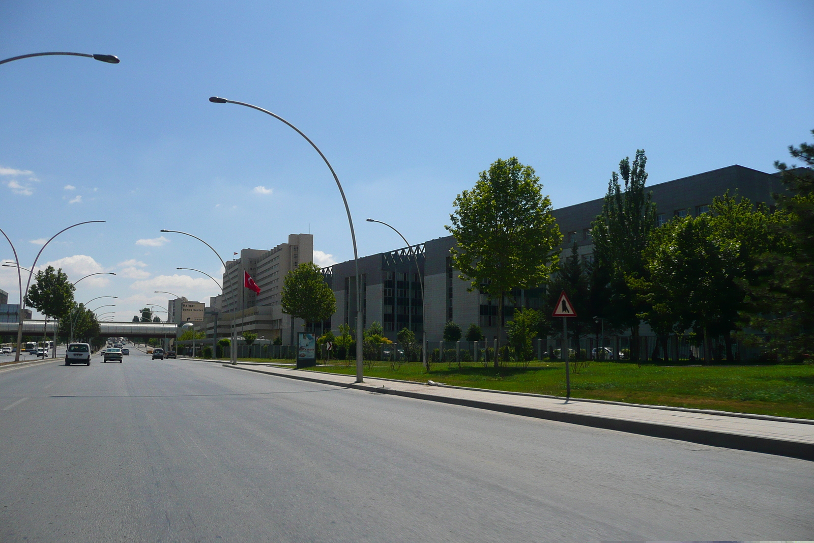 照片 土耳其(Turkey) 安卡拉(Ankara) 比尔肯特至安卡拉公路(Bilkent to Ankara road) 2008-07 18