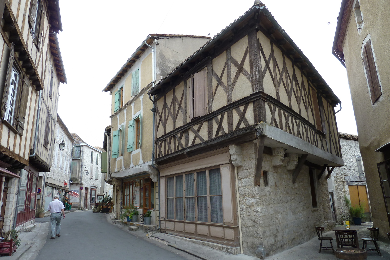 照片 法国(France) 伊西雅克(Issigeac) 2010-08 64