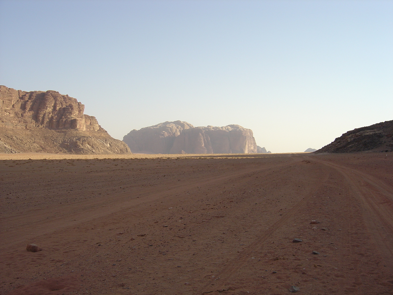 照片 约旦(Jordan) 瓦迪拉姆沙漠(Wadi Rum Desert) 2004-10 68