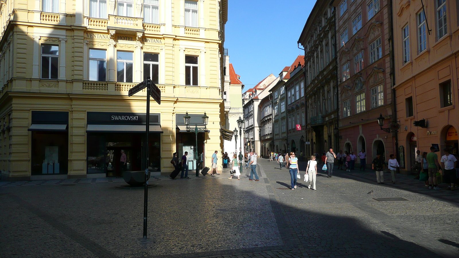 照片 捷克(Czech Republic) 布拉格(Prague) 采莱特纳街(Celetna) 2007-07 29