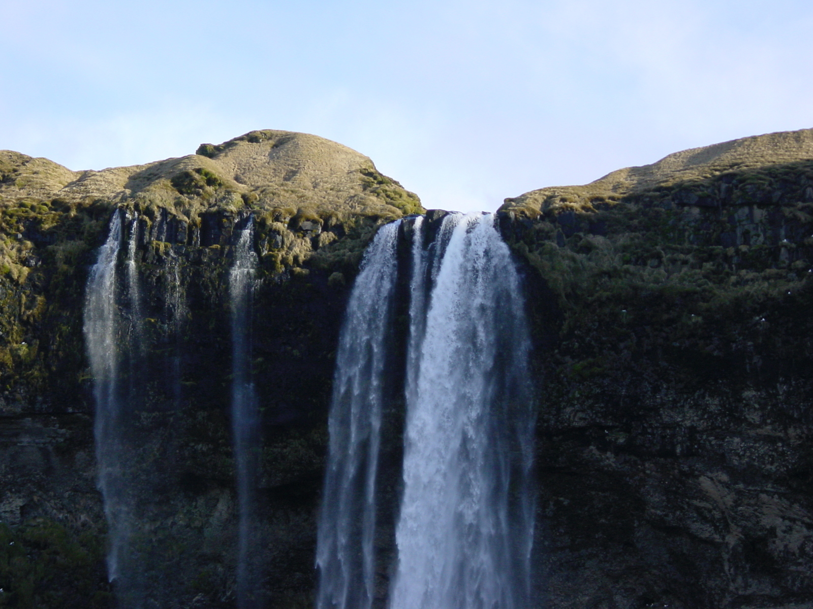 照片 冰岛(Iceland) 塞里雅兰瀑布(Seljarlandsfoss) 2003-03 5
