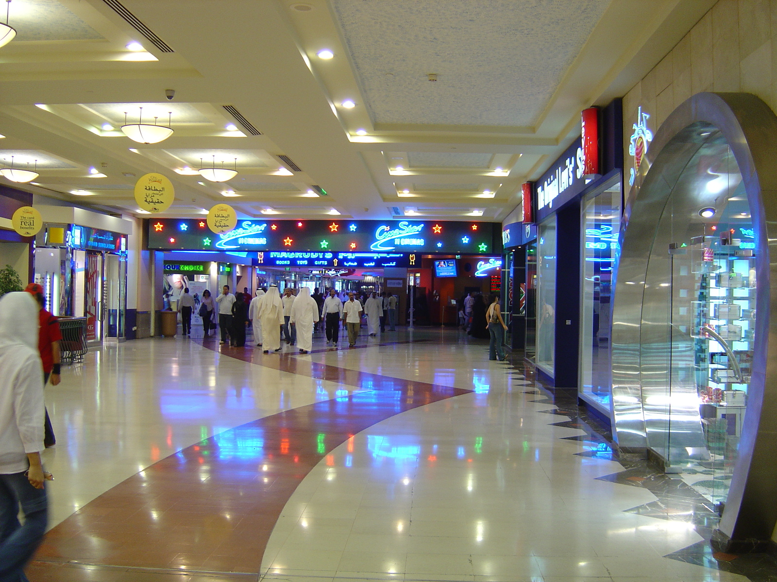 照片 阿联酋(United Arab Emirates) 迪拜(Dubai) 德拉城市中心购物中心(Deira City Center Mall) 2005-09 15