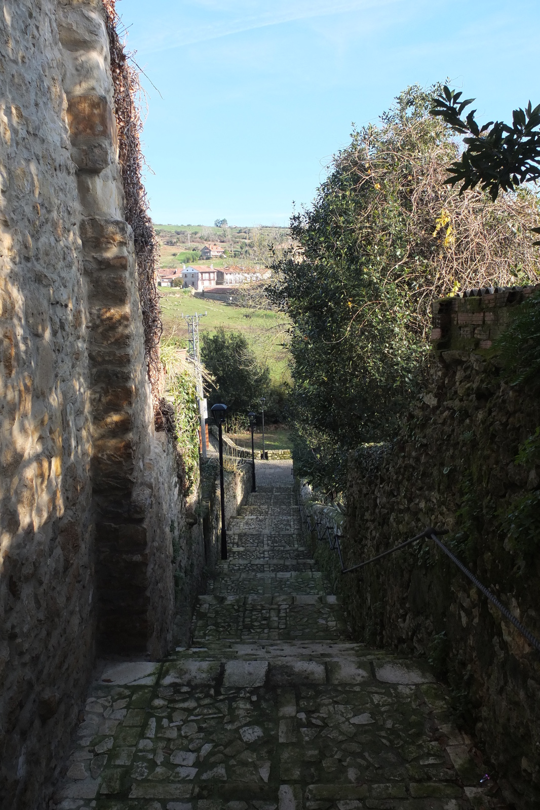照片 西班牙(Spain) 桑蒂利亚纳德尔马尔(Santillana del Mar) 2013-01 18