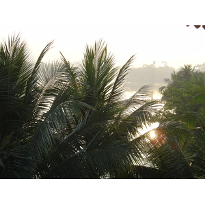 照片 缅甸(Myanmar) 仰光(Yangon) 甘达基宫殿酒店(Kandawgyi Palace Hotel) 2005-01 0