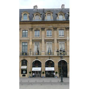 照片 法国(France) 巴黎(Paris) 旺多姆广场(Place Vendome) 2007-07 52