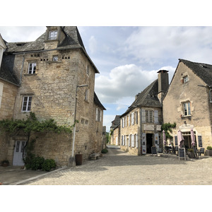 照片 法国(France) 蒂雷讷(Turenne) 2018-04 104
