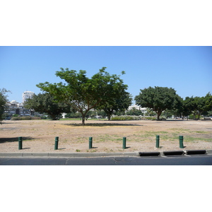 照片 以色列(Israel) 特拉维夫(Tel Aviv) 国家广场(Kikar Hamedina) 2007-06 15