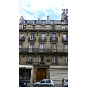照片 法国(France) 巴黎(Paris) 第十七区(17th Arrondissement) 茹弗鲁瓦·达邦街(Rue Jouffroy d'Abbans) 2007-05 34
