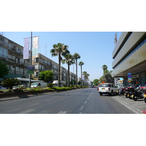 照片 以色列(Israel) 特拉维夫(Tel Aviv) 伊本·加比罗尔街(Ibn Gvirol Street) 2007-06 2