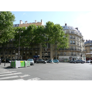 照片 法国(France) 巴黎(Paris) 第十七区(17th Arrondissement) 茹弗鲁瓦·达邦街(Rue Jouffroy d'Abbans) 2007-05 51