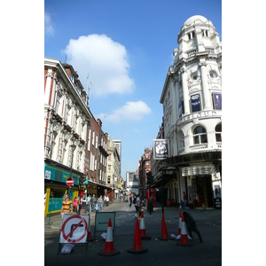 照片 英国(United Kingdom) 伦敦(London) 沙夫茨伯里大道(Shaftesbury Avenue) 2007-09 22