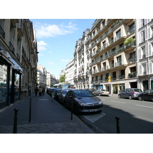 照片 法国(France) 巴黎(Paris) 第十七区(17th Arrondissement) 茹弗鲁瓦·达邦街(Rue Jouffroy d'Abbans) 2007-05 3