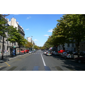 照片 法国(France) 巴黎(Paris) 奥什大街(Avenue Hoche) 2007-09 27