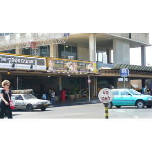 照片 以色列(Israel) 特拉维夫(Tel Aviv) 伊本·加比罗尔街(Ibn Gvirol Street) 2007-06 28