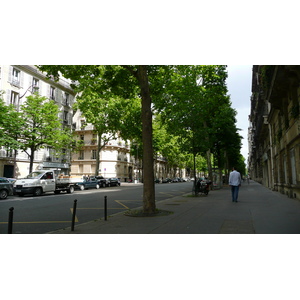 照片 法国(France) 巴黎(Paris) 第十七区(17th Arrondissement) 瓦格拉姆广场(Place Wagram) 2007-05 9
