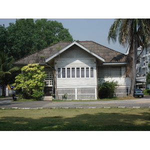 照片 泰国(Thailand) 清迈(Chiang Mai) 护城河内(Inside Canal) 2006-04 16