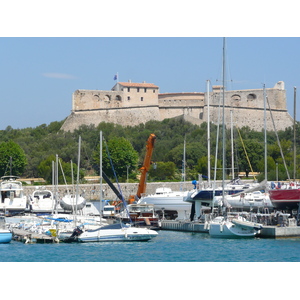 照片 法国(France) 昂蒂布(Antibes) 沃邦港(Port Vauban) 2007-07 21