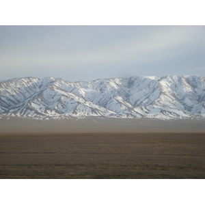 照片 哈萨克斯坦(Kazakhstan) 阿拉木图至恰伦峡谷公路(Almaty to Charyn Canyon road) 2007-03 153