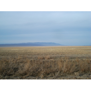 照片 哈萨克斯坦(Kazakhstan) 阿拉木图至恰伦峡谷公路(Almaty to Charyn Canyon road) 2007-03 115