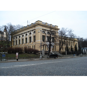 照片 乌克兰(Ukraine) 基辅(Kiev) 赫雷夏蒂克大街(Kreschatyk Street) 2007-03 60