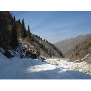 照片 哈萨克斯坦(Kazakhstan) 伊犁阿拉套国家公园(Ile Alatau National Park) 2007-03 82