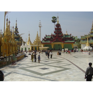 照片 缅甸(Myanmar) 仰光(Yangon) 仰光大金塔(Shwedagon Pagoda) 2005-01 48