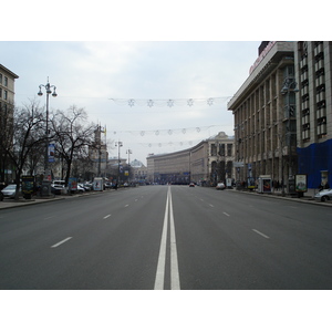 照片 乌克兰(Ukraine) 基辅(Kiev) 赫雷夏蒂克大街(Kreschatyk Street) 2007-03 8